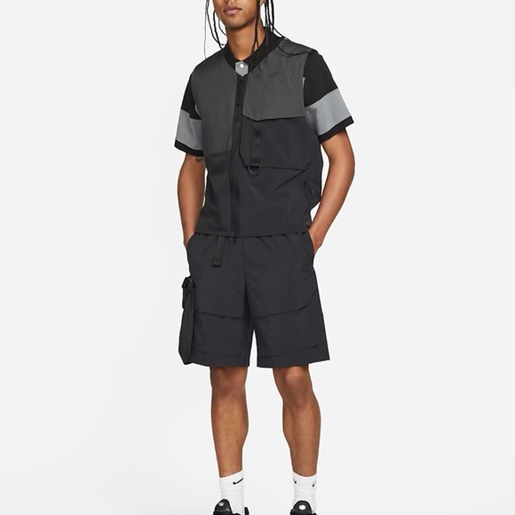 Nike Tech Pack Unlined Vest - Picture 8 of 9